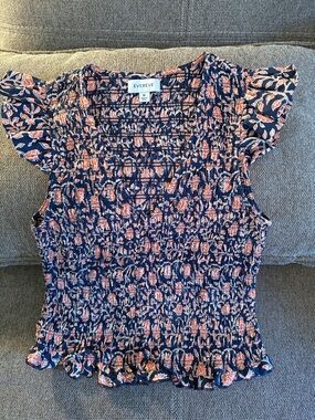 Evereve Navy & Coral Floral Smocked Flutter Sleeve Blouse